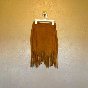 Illa Illa suede skirt size small western